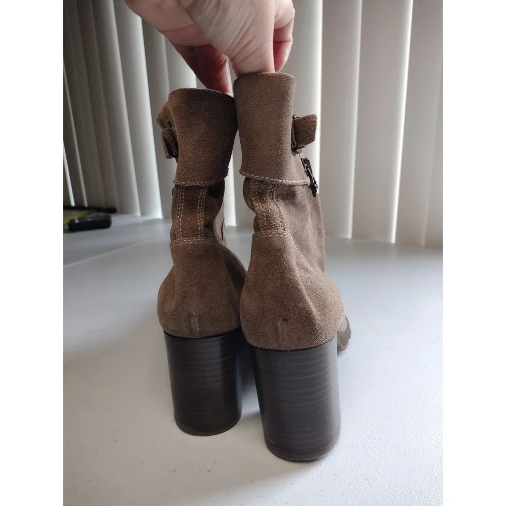 Nero Giardini Taupe Suede Italian Ankle Boots Block Heel Buckle EU 40 US 9.5-10